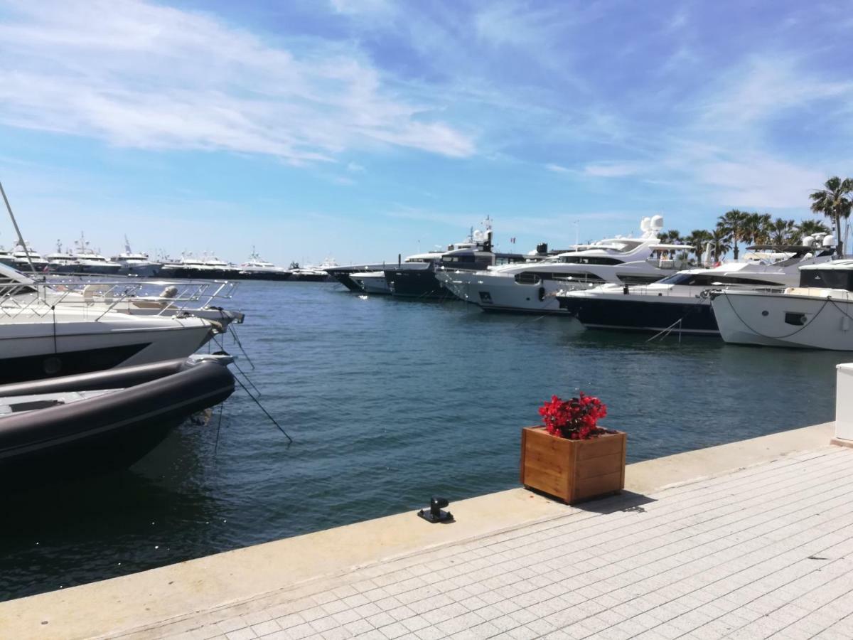 Le Stud Golfe-Juan Exterior foto